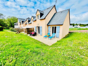 Maison résidence Odalys à Morgat en bretagne sur la presqu'île de crozon située à 800 m de la mer piscine chauffée ouverte de mai à septembre